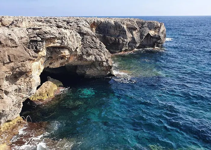 Vell Luxury Villa, Sea Direct Access, Private Pool * Binibeca