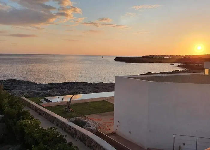 Vell Luxury Villa, Sea Direct Access, Private Pool Villa *