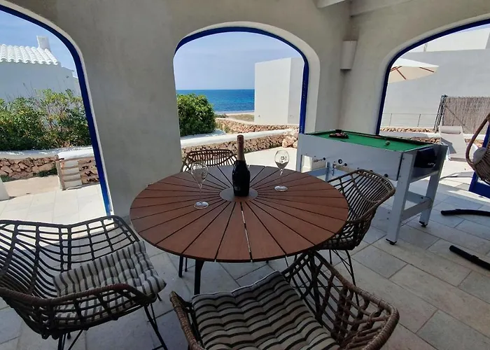 Vell Luxury Villa, Sea Direct Access, Private Pool