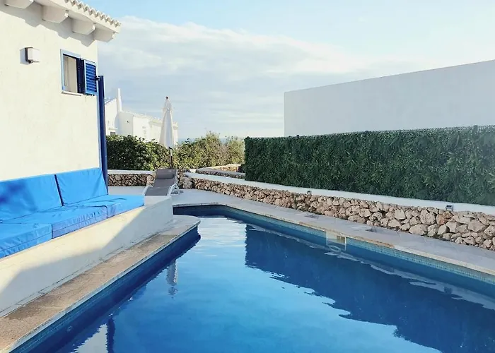 Vell Luxury Villa, Sea Direct Access, Private Pool *