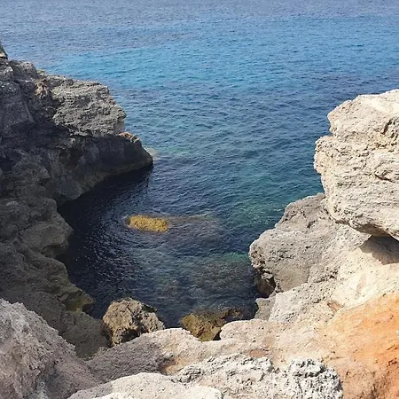 Vil·la Vell Luxury Villa, Sea Direct Access, Private Pool *