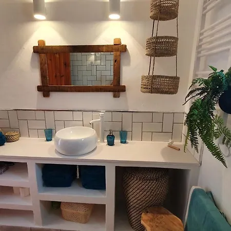 Vil·la Vell Luxury Villa, Sea Direct Access, Private Pool