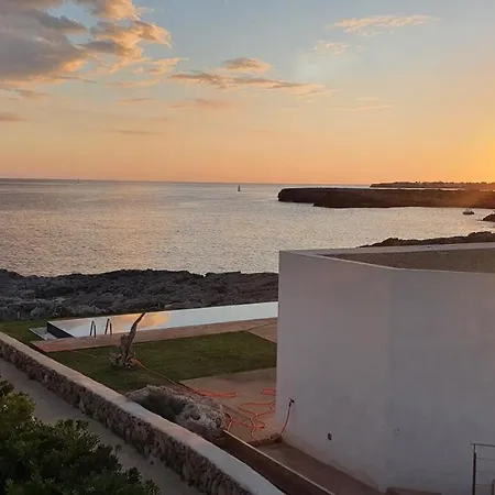 Vell Luxury Villa, Sea Direct Access, Private Pool Vil·la *